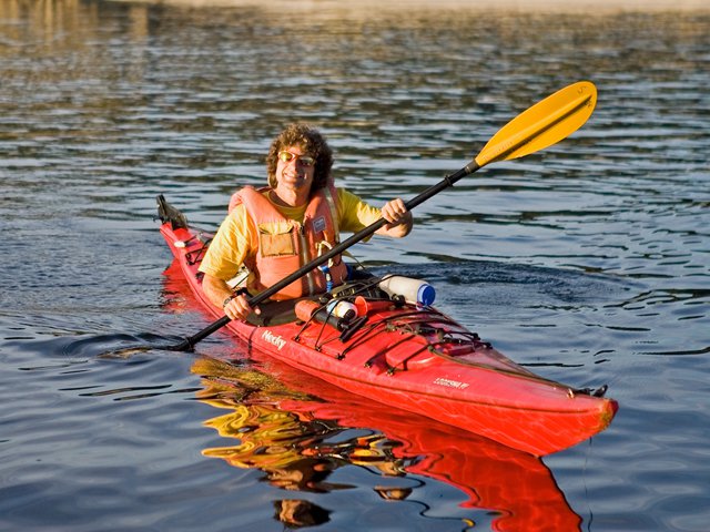 kayak7357 - photo by John Cameron - johncameron.ca.jpg