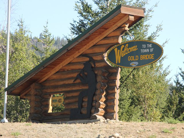 Gold Bride sign_2870  Bridge River Valley James Stoness.jpg