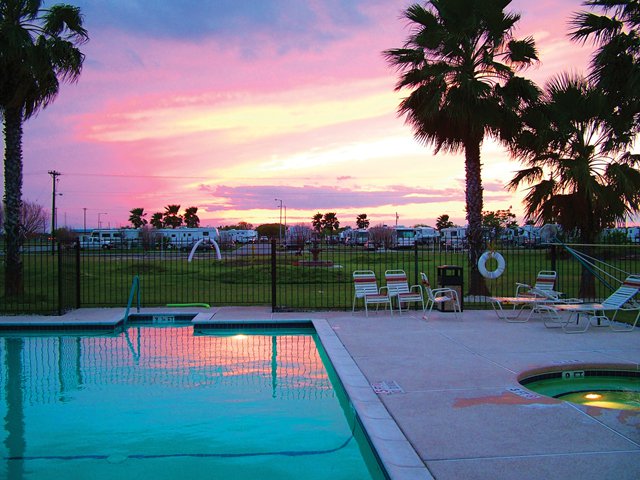 TX-Tropic-Winds-sunset (1) Photos courtesy Equity Lifestyle Properties.jpg
