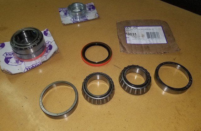 pic 5 Yukon bearing and seal kit Wheel Bearing Photo Neufeldt.jpg