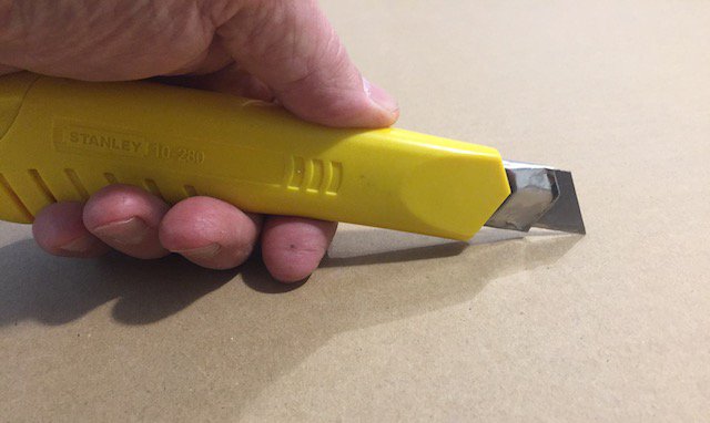 2 Utility Knife Review photo Perry Mack.JPG