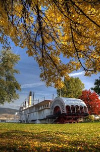 The Paddle Wheeler in the Autumn (Micheal Nelson).jpg